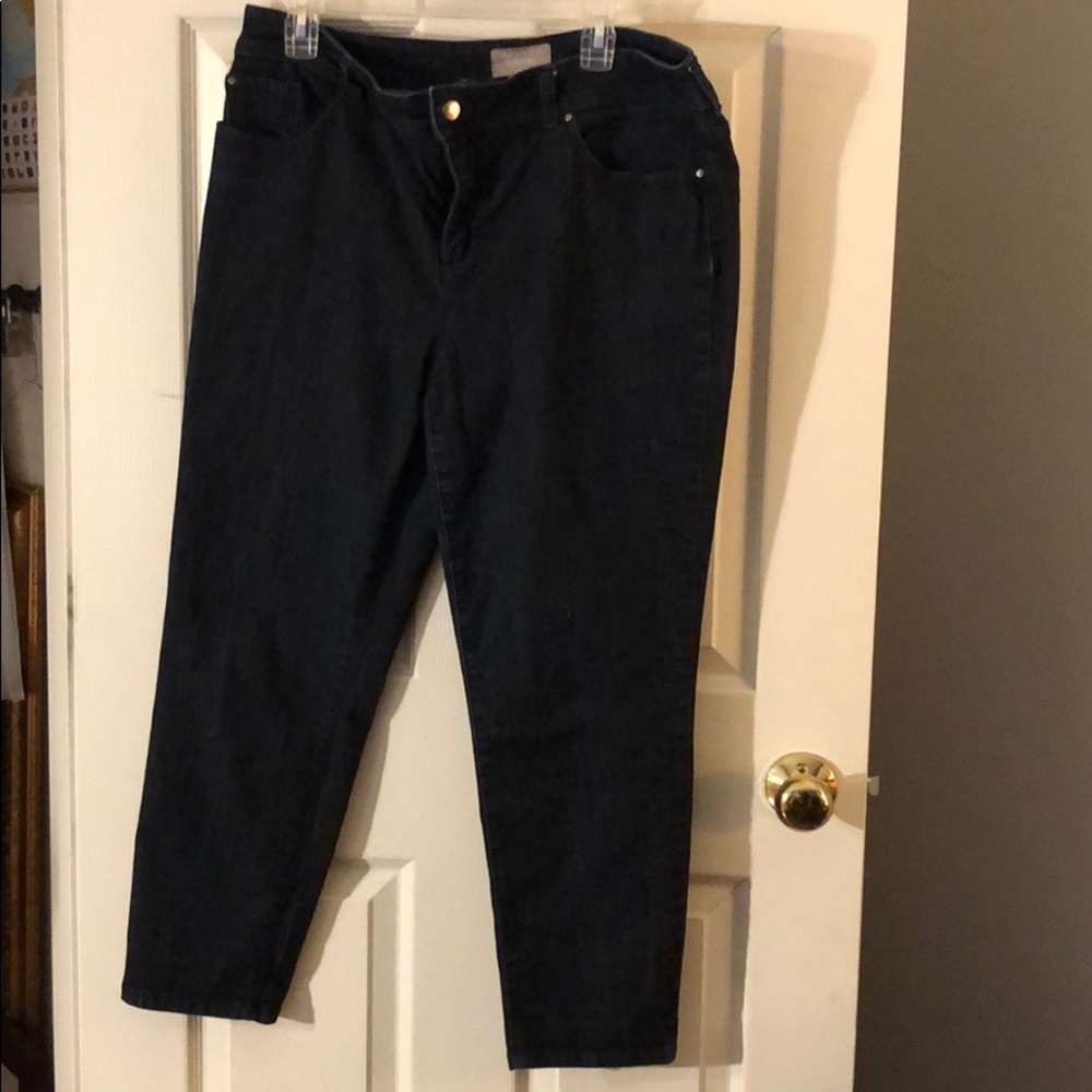 Chico’s ankle length fabulously slimming jeans